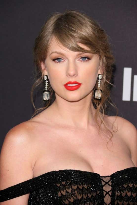 Taylor Swift one of the hottest female celebrities